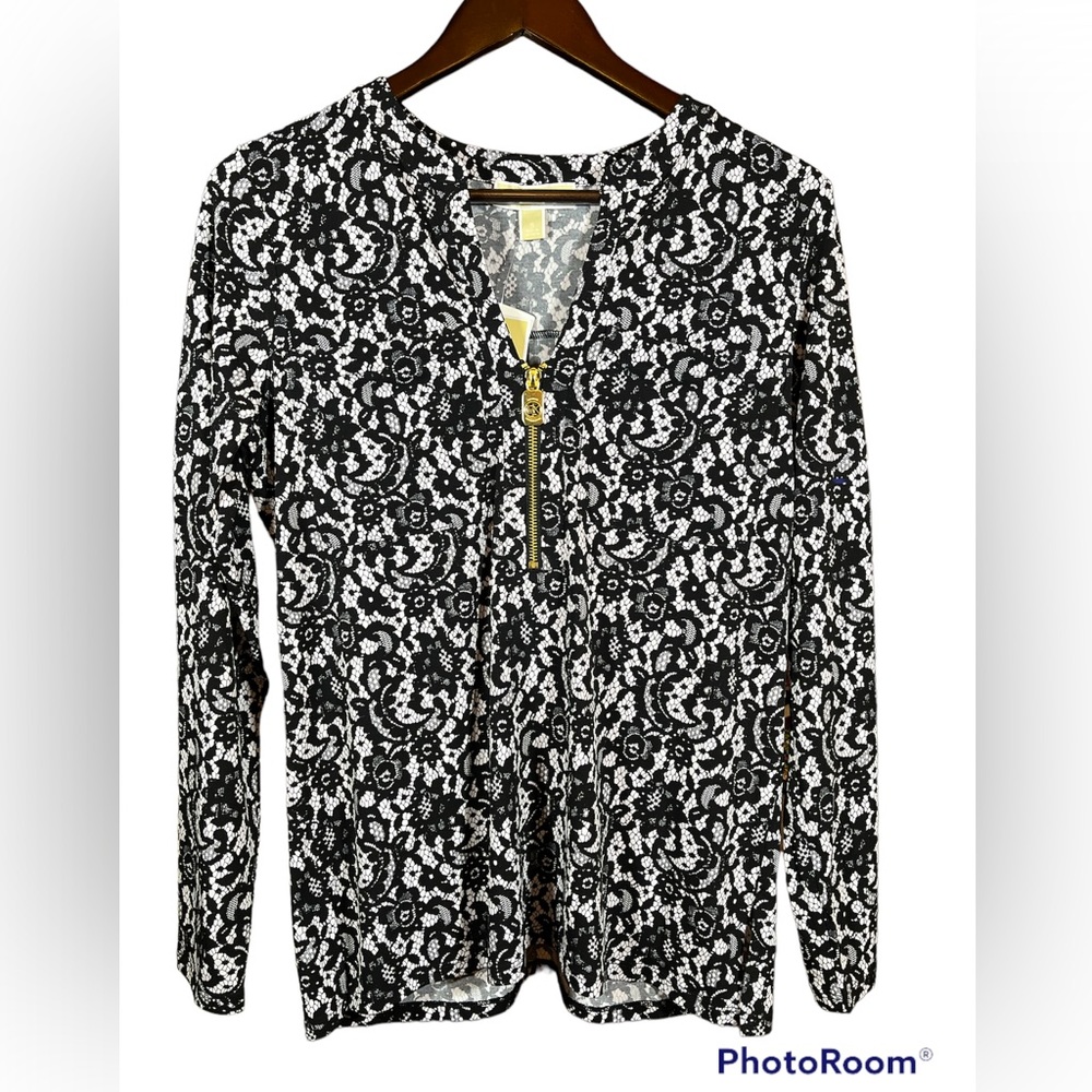 NEW! Michael Kors black/white long sleeved top with gold zipper size Small